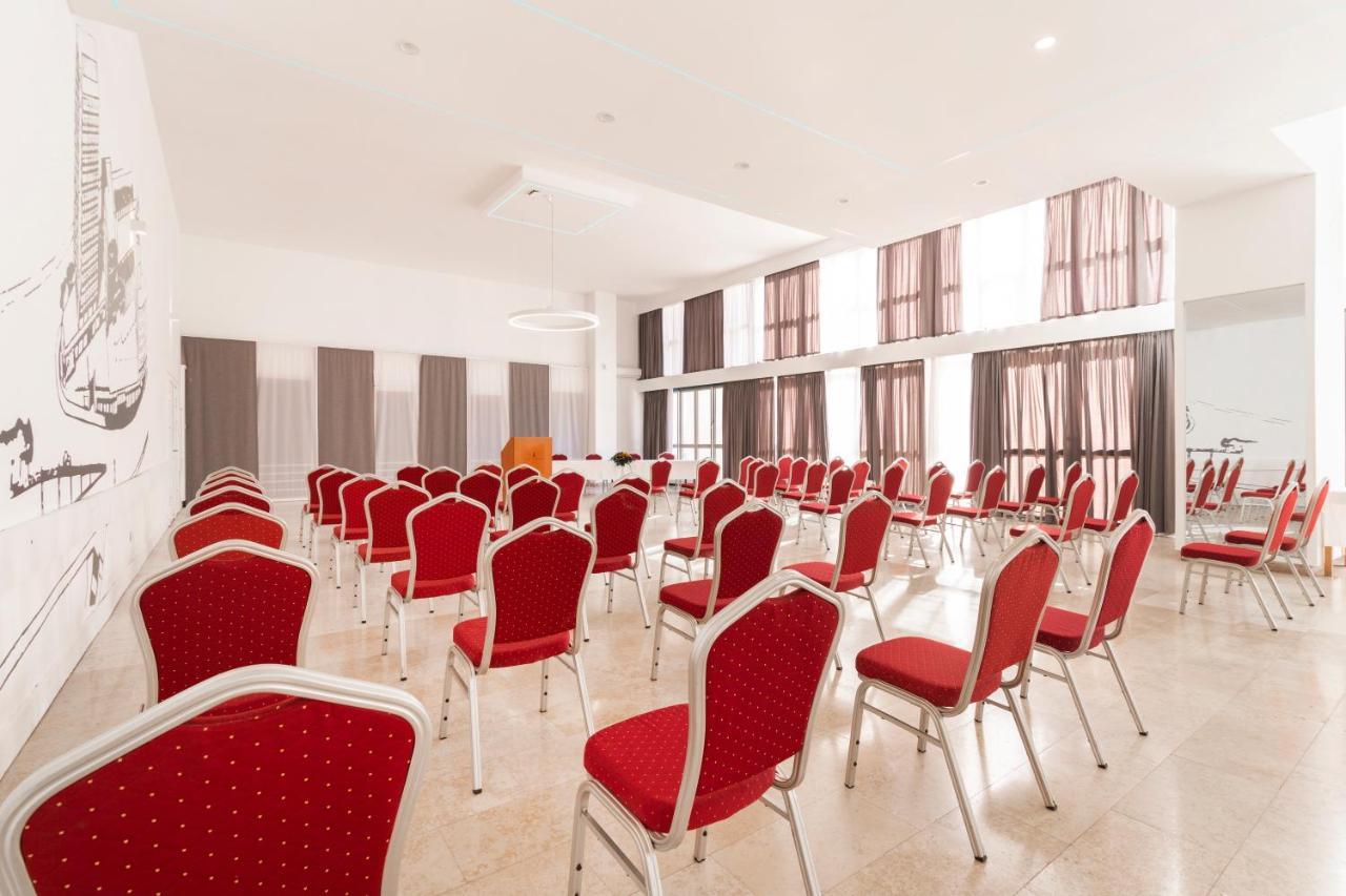 Hotel Neboder Rijeka Luaran gambar