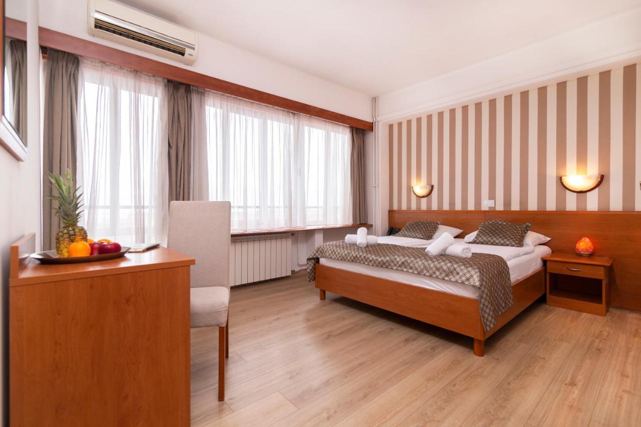 Hotel Neboder Rijeka Luaran gambar