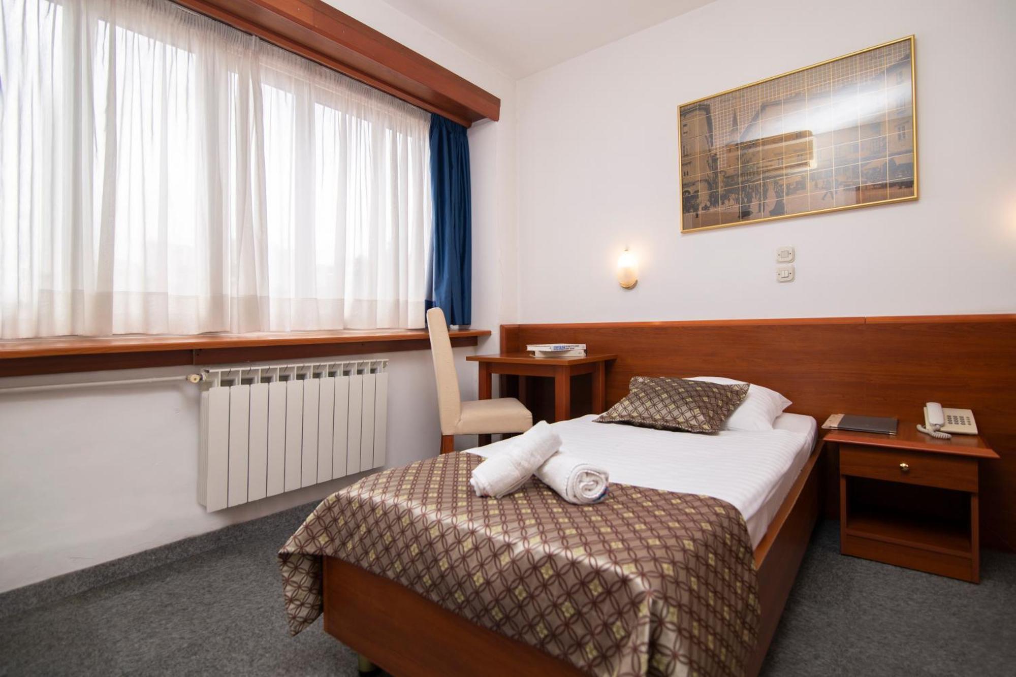 Hotel Neboder Rijeka Luaran gambar